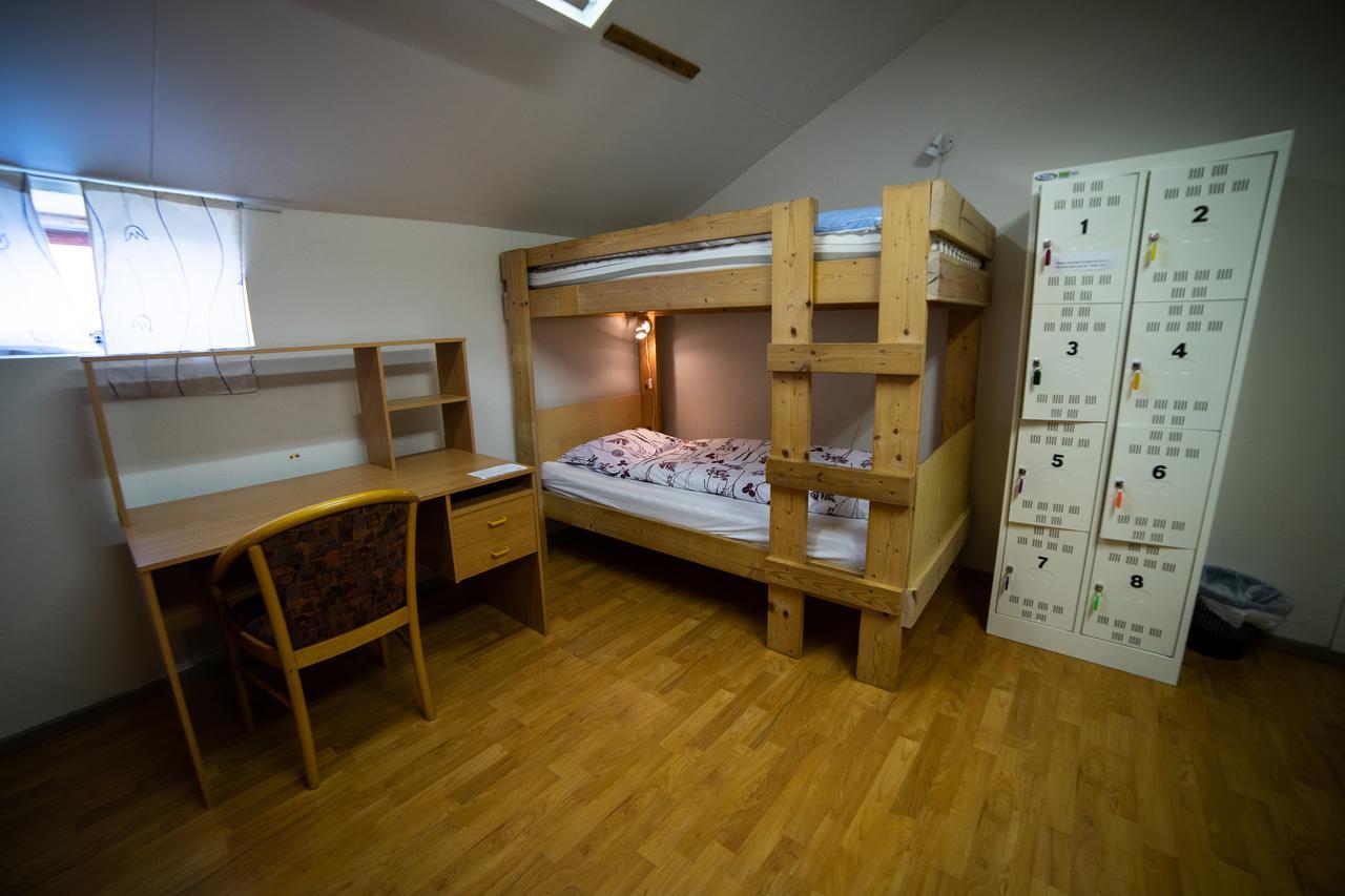 Berg Hostel フーサヴィーク 部屋 写真